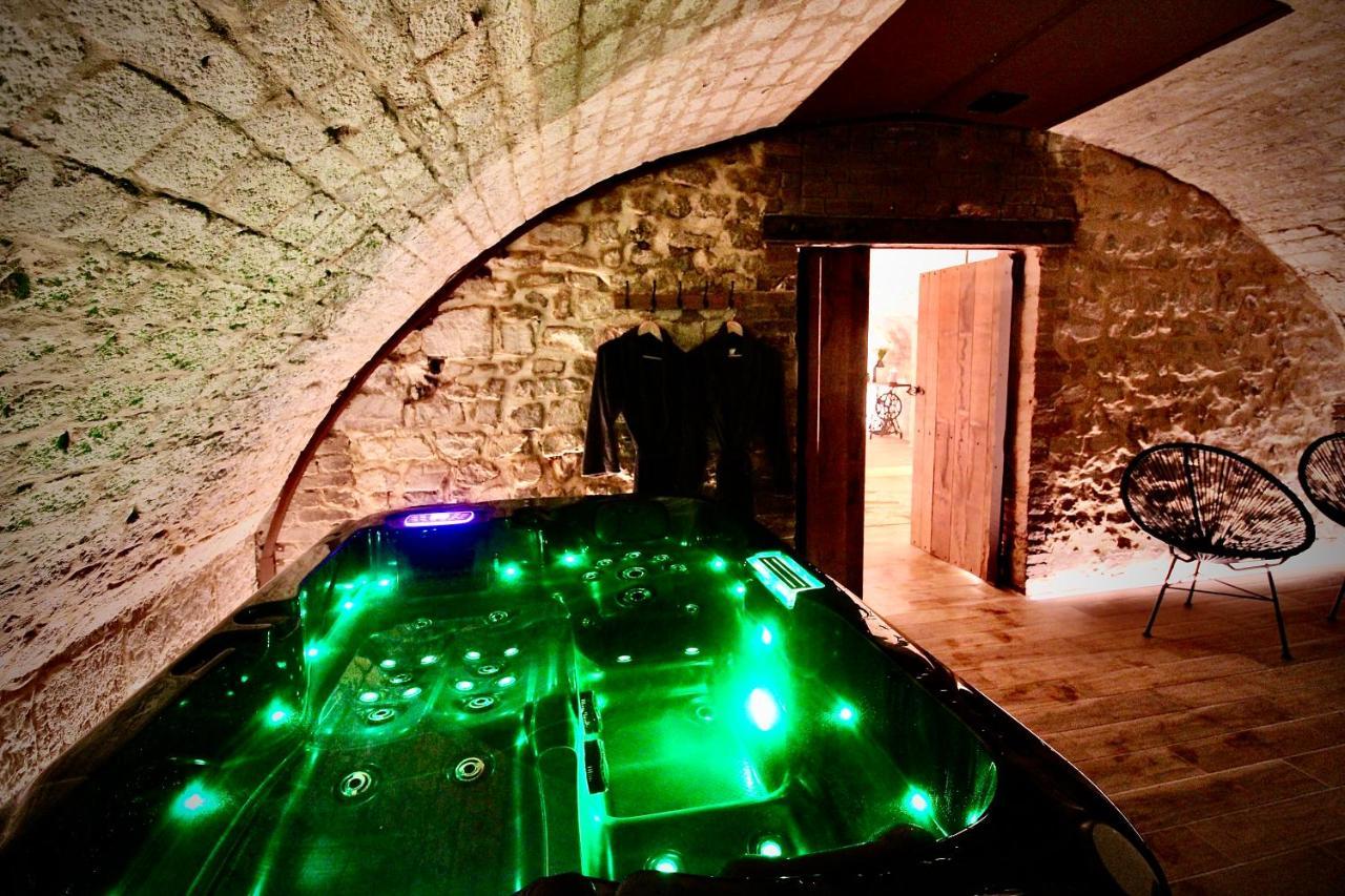 Spa Gaalor***** - Jacuzzi & Sauna A Rouen Luaran gambar